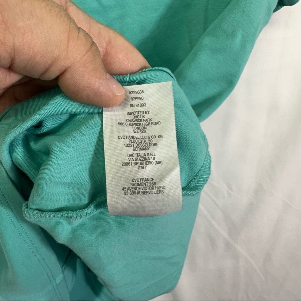 Isaac Mizrahi Live Essentials Teal V-Neck Short Sleeve Top Size S - Picture 4 of 7